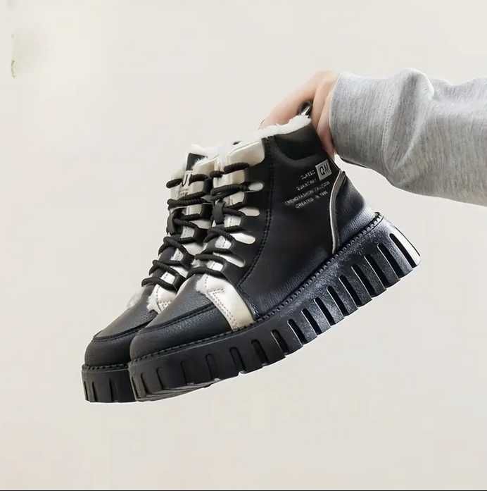 Жіночі  черевики теплі зимові з хутром. Устілка 25,7см (р.38-38,5)