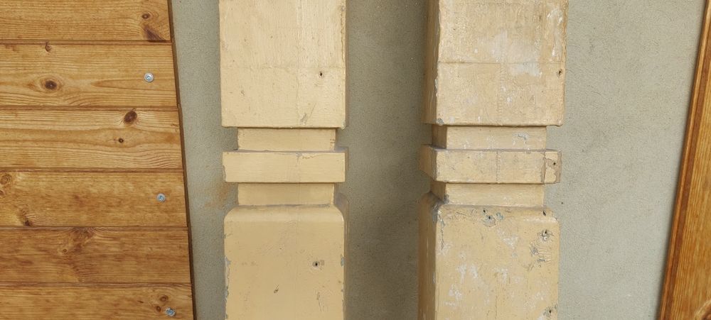 Drewno belki ozdobne stare