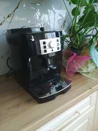 Cisnieniowy ekspres automatyczny DELONGHI Magnifica S ECAM 22.112.B