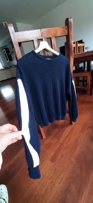 Tanio. Sweter damski M pull bear