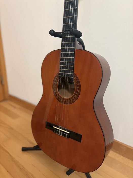 Viola Clássica Stagg C542 + Tripé – Excelente Estado!