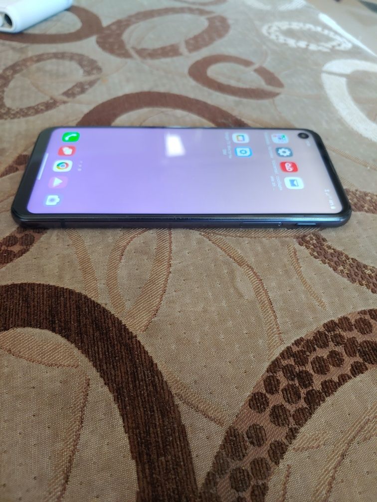 Lg Q70,4RAM 64gb