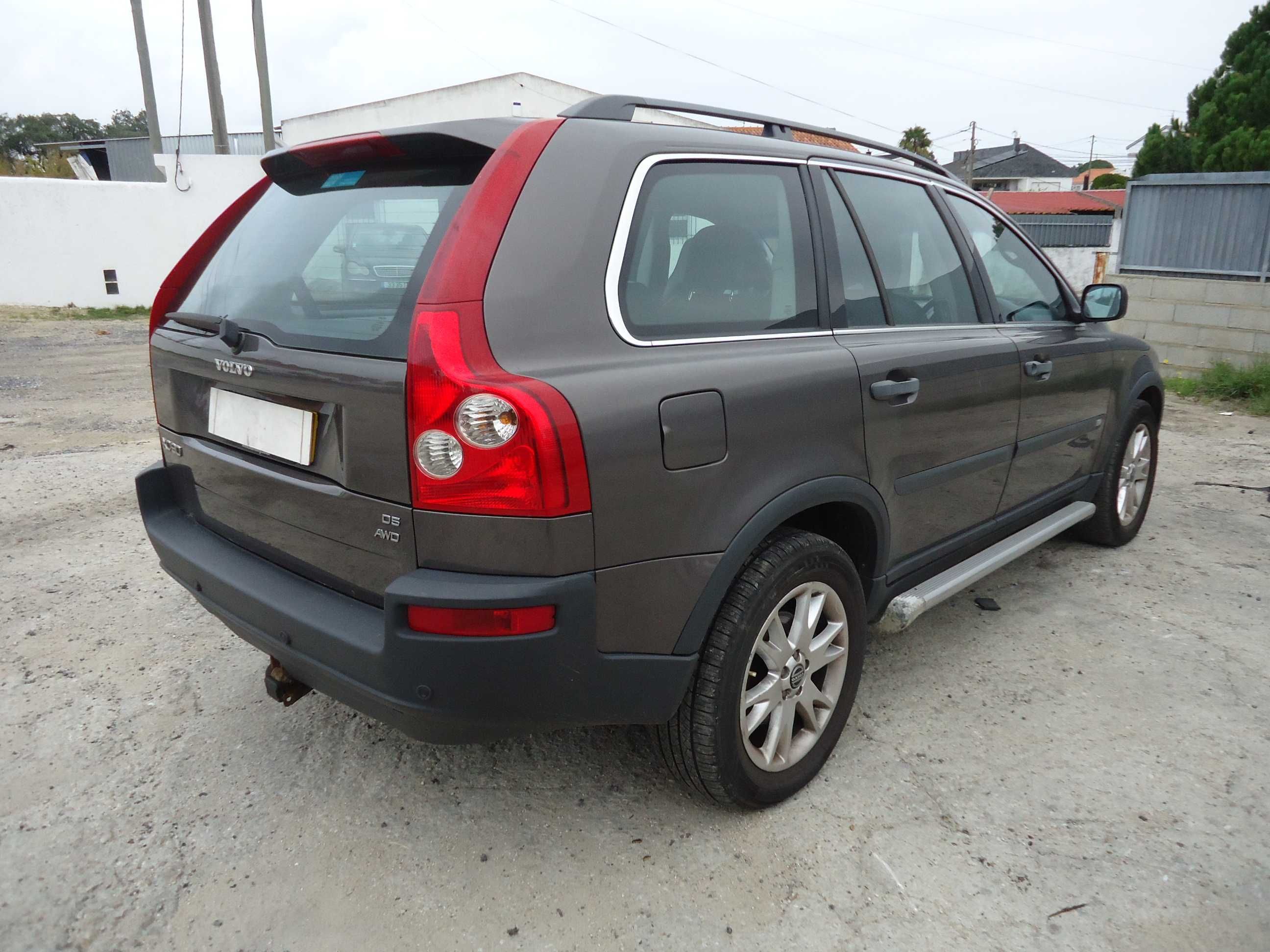 Volvo XC90 2.4 D5 184cv de 2006 só ás peças