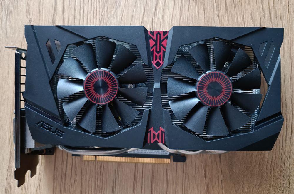 Karta graficzna NVIDIA GeForce GTX 960 2GB GDDR5 Asus Strix super stan