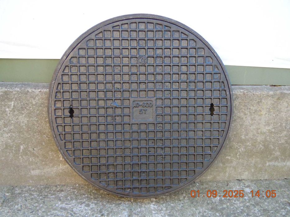 Właz żeliwny fi 60 nośność 5t z atestem polski