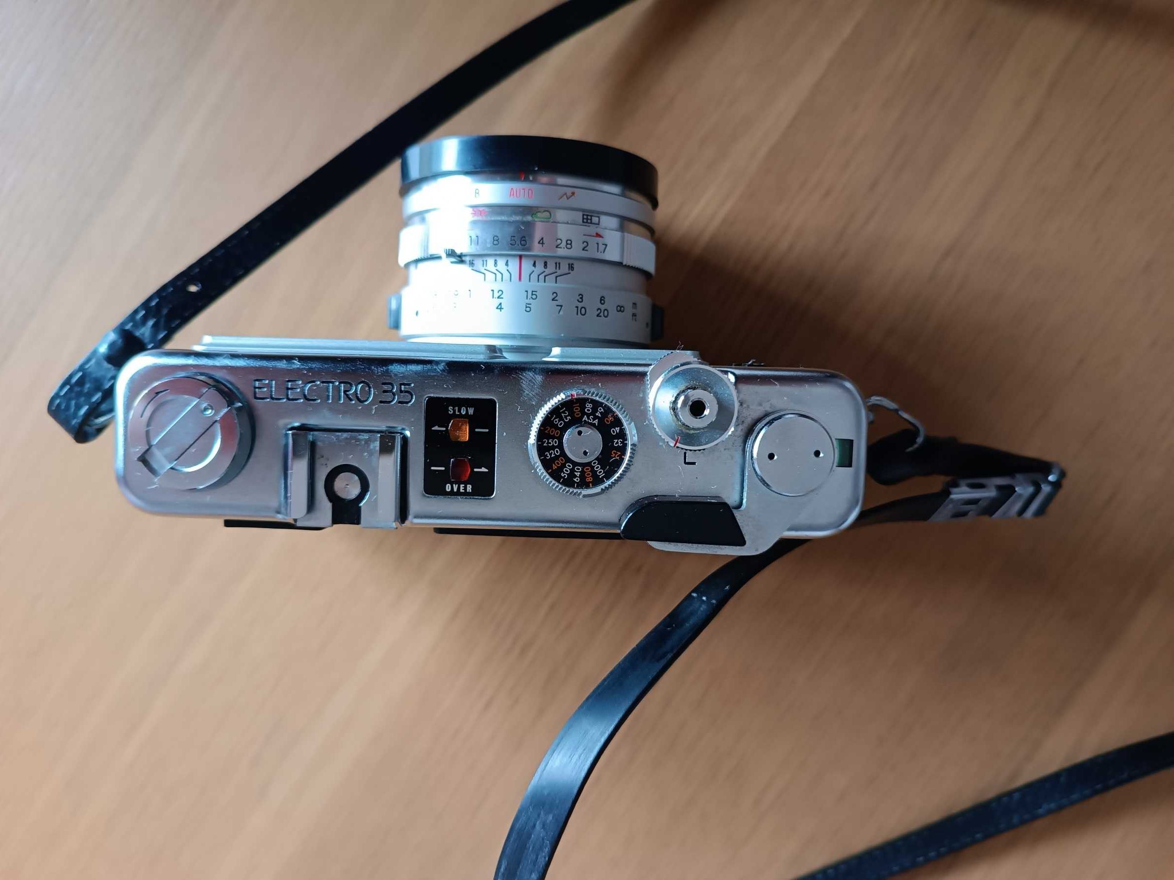 Máquina fotográfica YASHICA electro 35 GSN