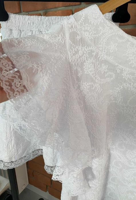 Lila Lou Biały letni komplet bluzka spódniczka koronkowa falbanki