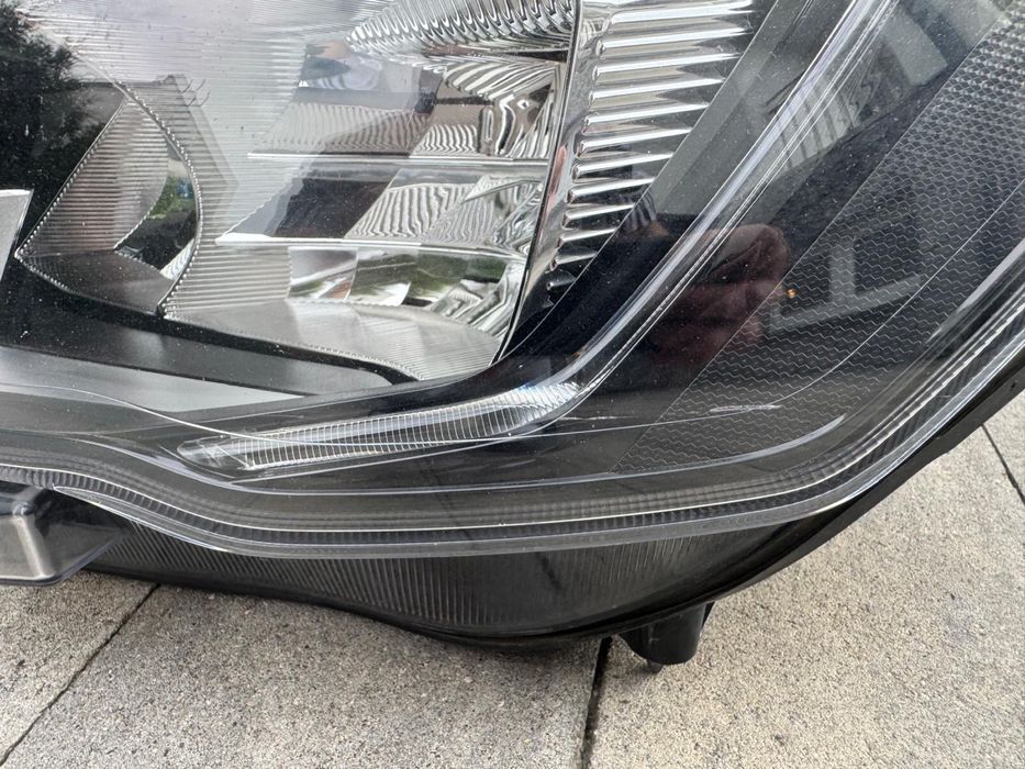 Reflektor lewy Ford Focus (MK4) oryginal Europa LED