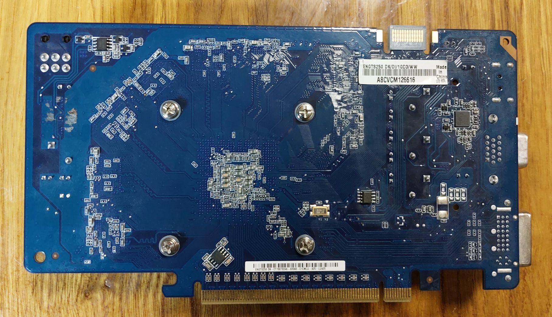 Видеокарта ASUS GTS 250 1G