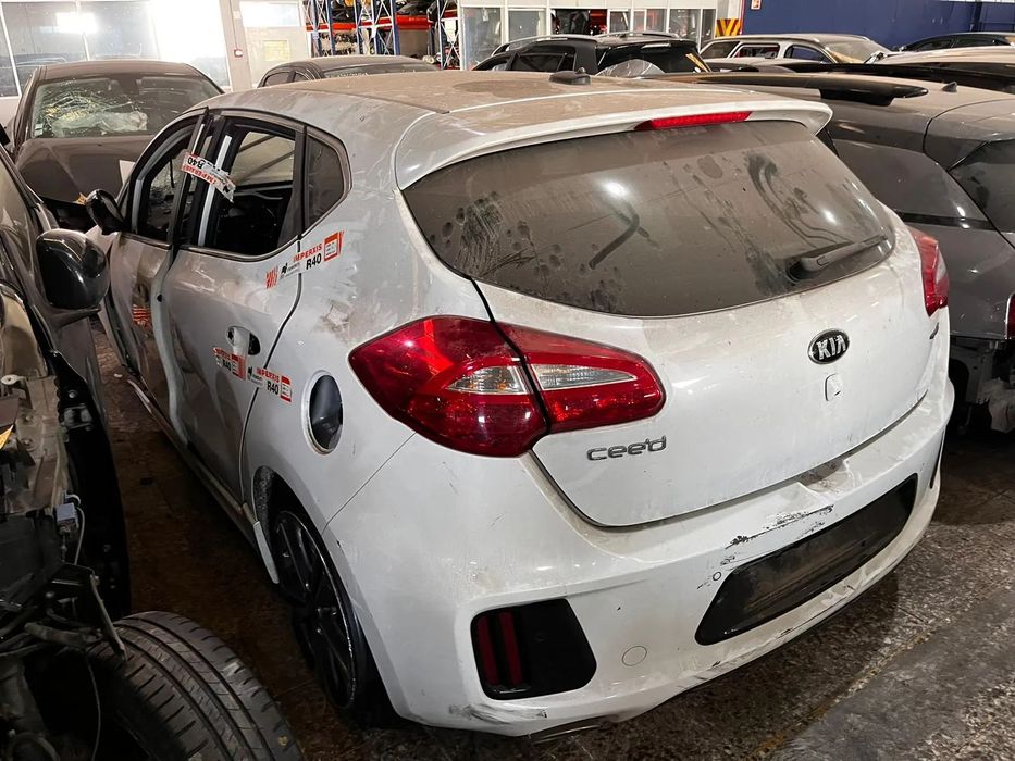 Kia Ceed diesel 136 cv 2015 para peças