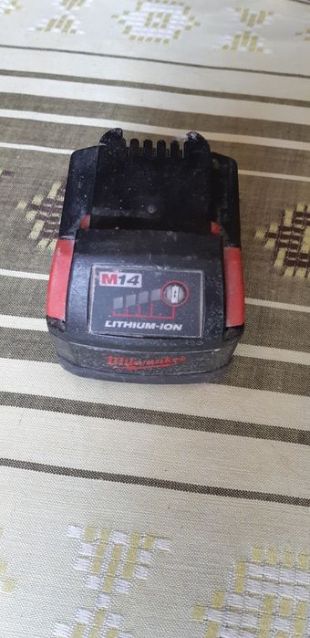 Аккумулятор батарея Milwaukee M14 3.0 Ah