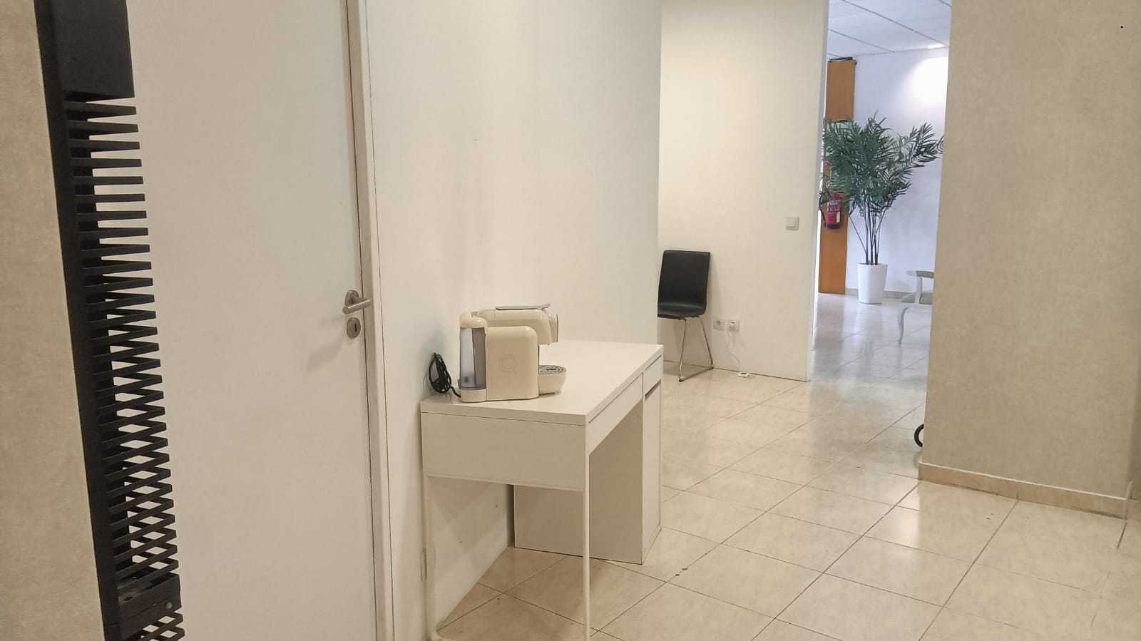 Aluga-se Gabinetes estética / Salão cabeleireiro