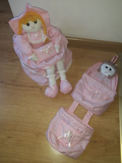 Один лот: кукла-шкатулка и подвесной органайзер для девичьей детской