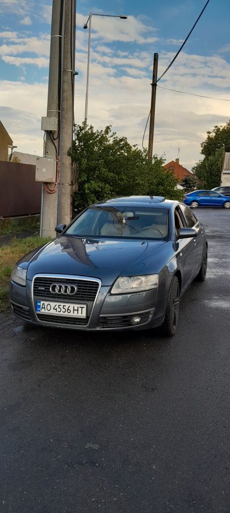 Audi a6 c6.             ..