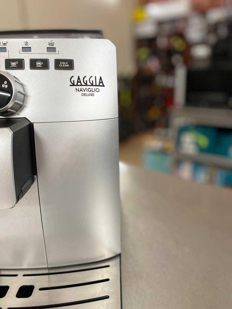 GAGGIA Naviglio DeLuxe HD8749/11 SILVER кавомашина кофемашина автомат