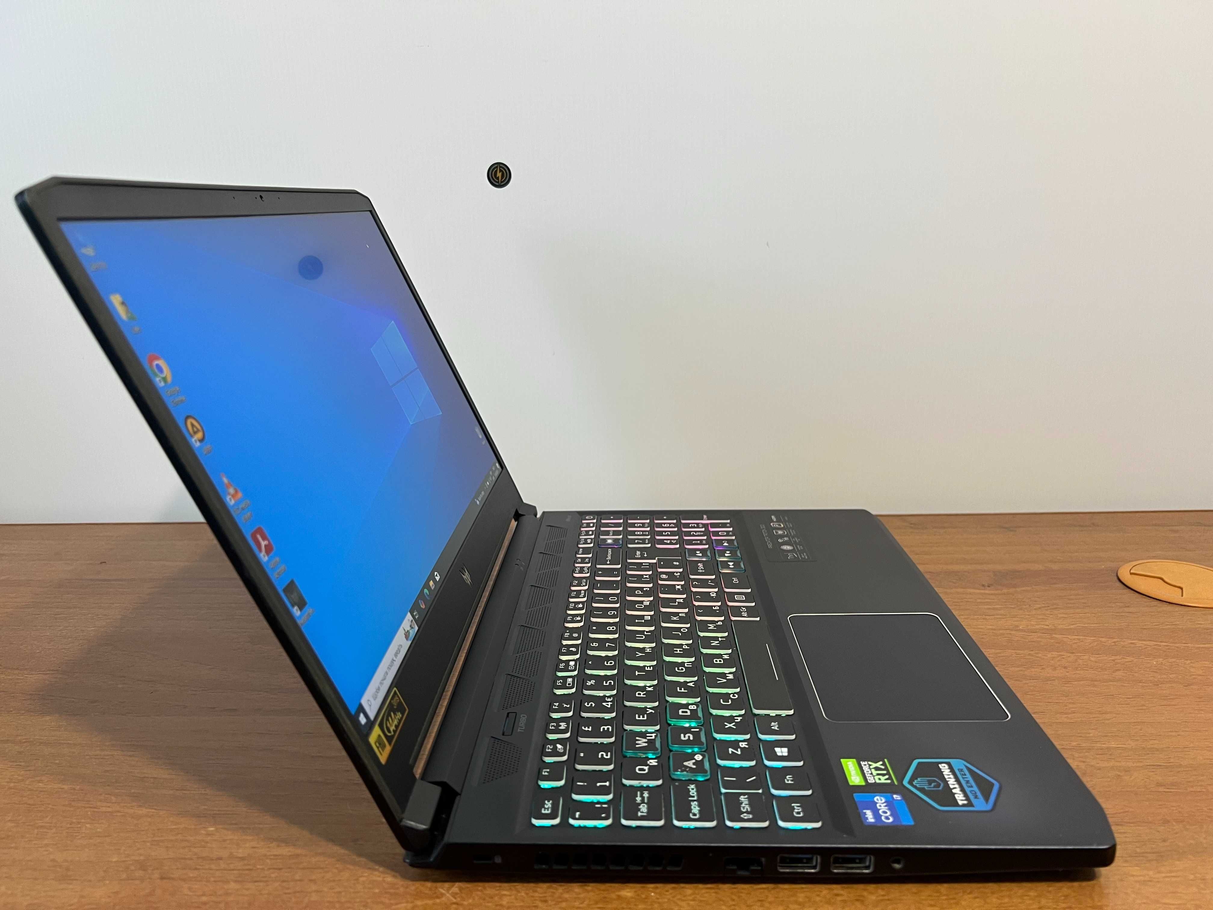 Acer Predator Triton 300 PT315-53 . Intel Core i7, GeForce RTX 3070