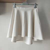 Spódnica rozkloszowana biała S
