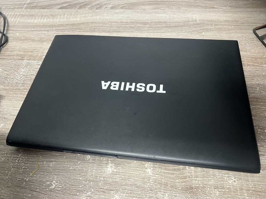 Portatil toshiba core i7 com carregador