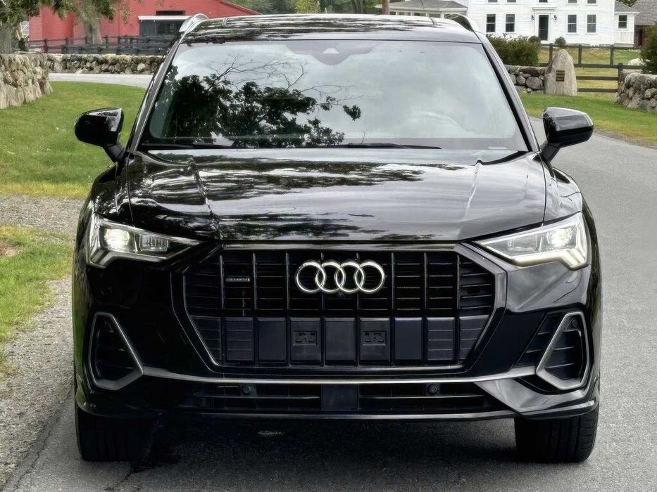 Audi Q3 quattro Premium Plus S Line      2022