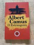 Livro O estrangeiro
