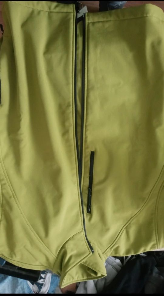 Nowa kurtka wiatrówka z metka rozmiar XL