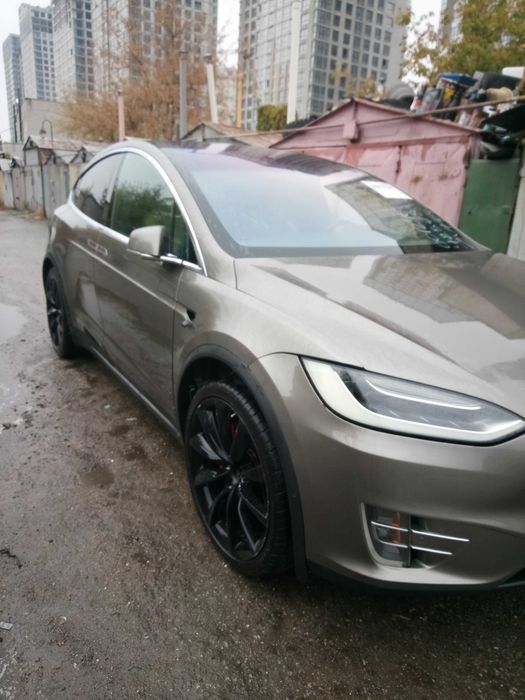 TESLA model X p90 16рік