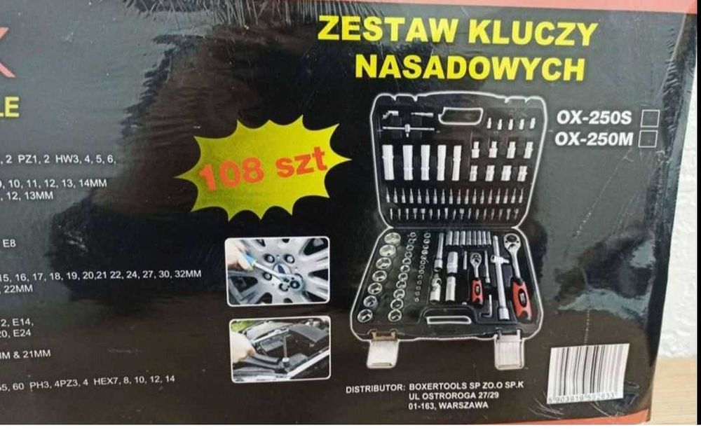Zestaw kluczy nasadowych w walizce, składający się z 108 elementów.