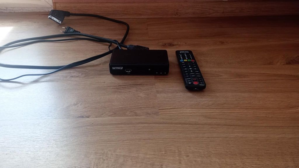Tuner dekoder tv WIWA H.265 LITE DVB T2 HEVC + pilot