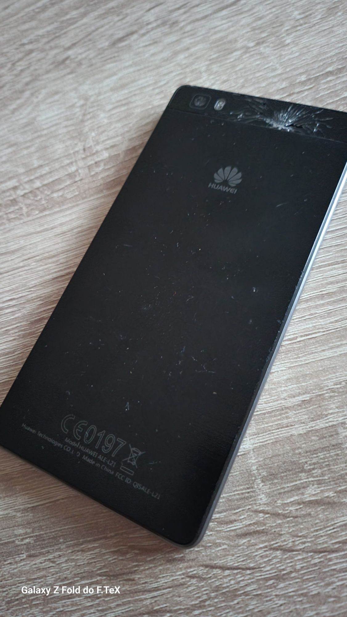 Huawei P8 lite em bom estado