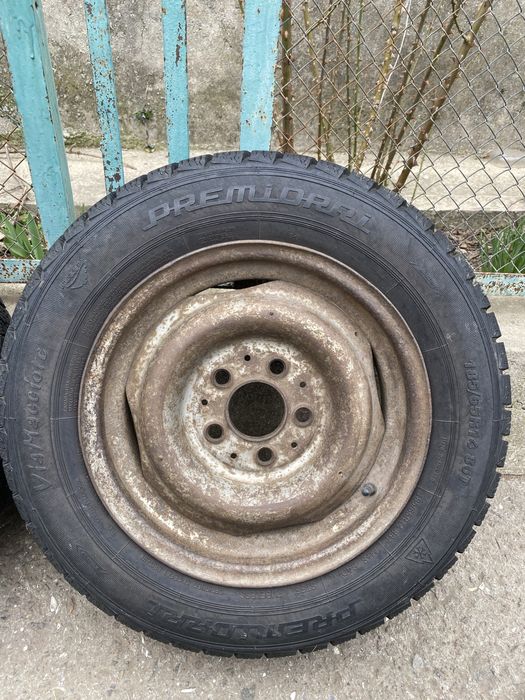Продам резину 185/65 R14