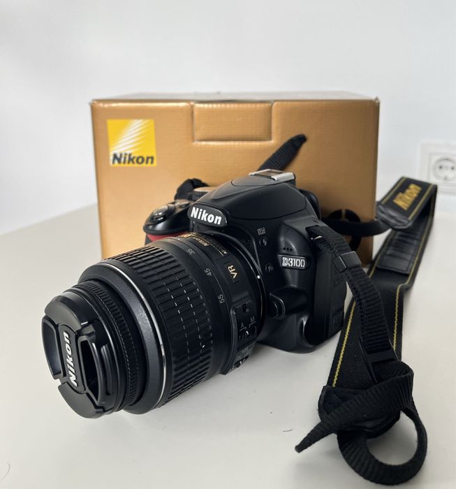 Фотоапарат Nikon3100 сумка в подарунок