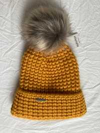 Nowa czapka damska zimowa