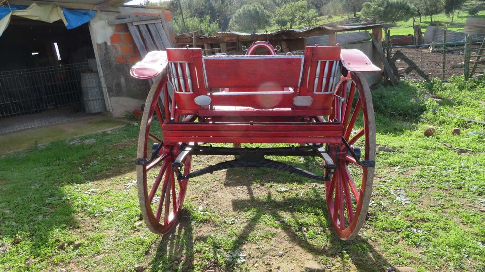 Charrete de três molas