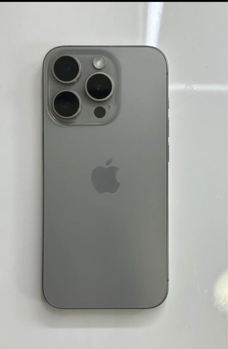 Iphone 15 pro com garanria