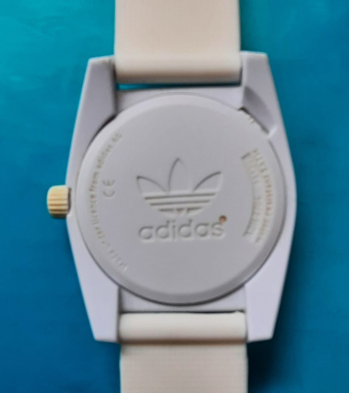 Adidas ADH часы японские