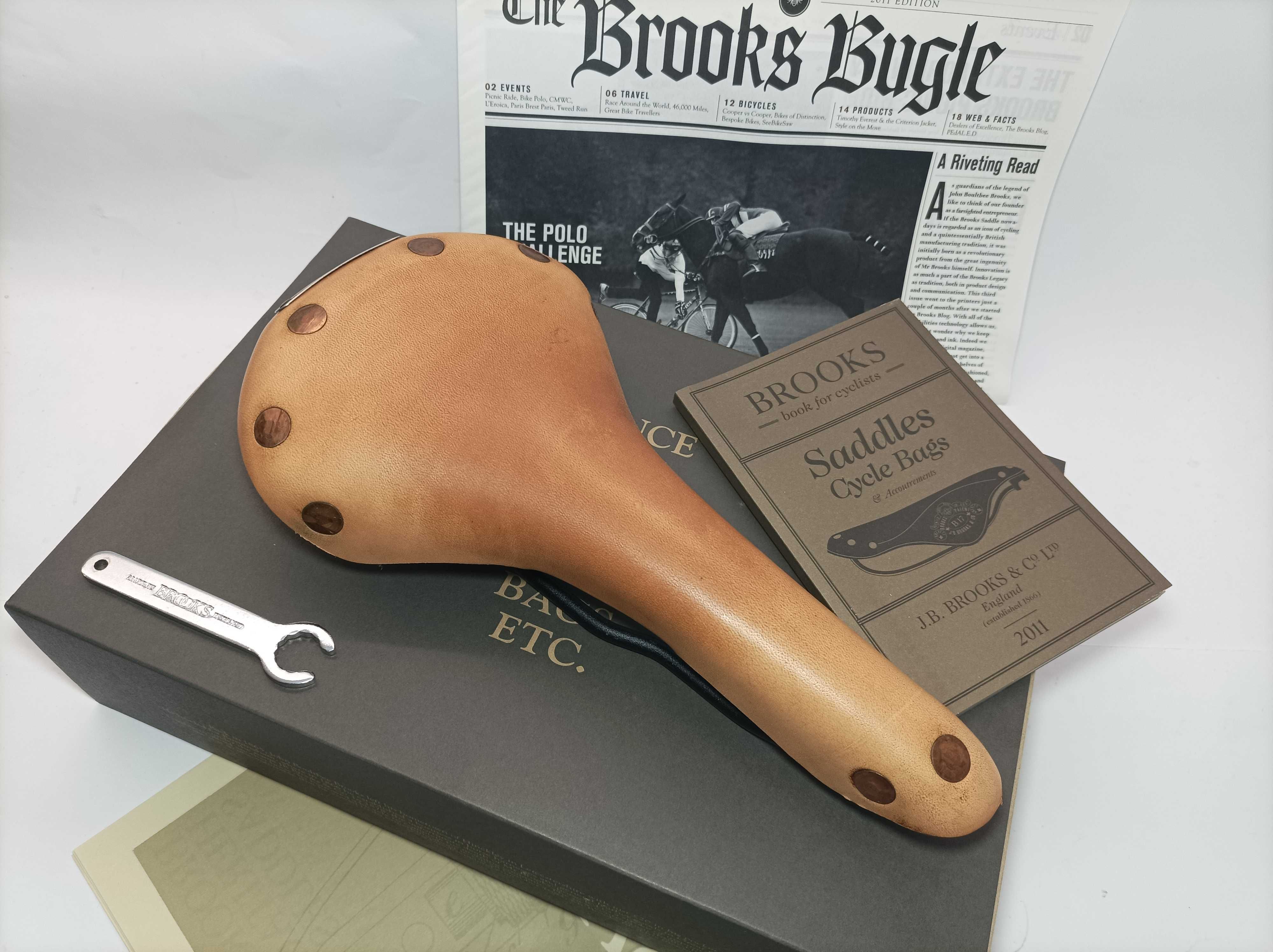 Siodełko Brooks B15 Swallow Select Limited BOX - klasyk wyścigowy
