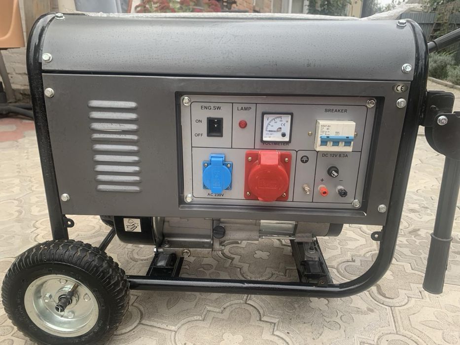 Генератор бензиновий