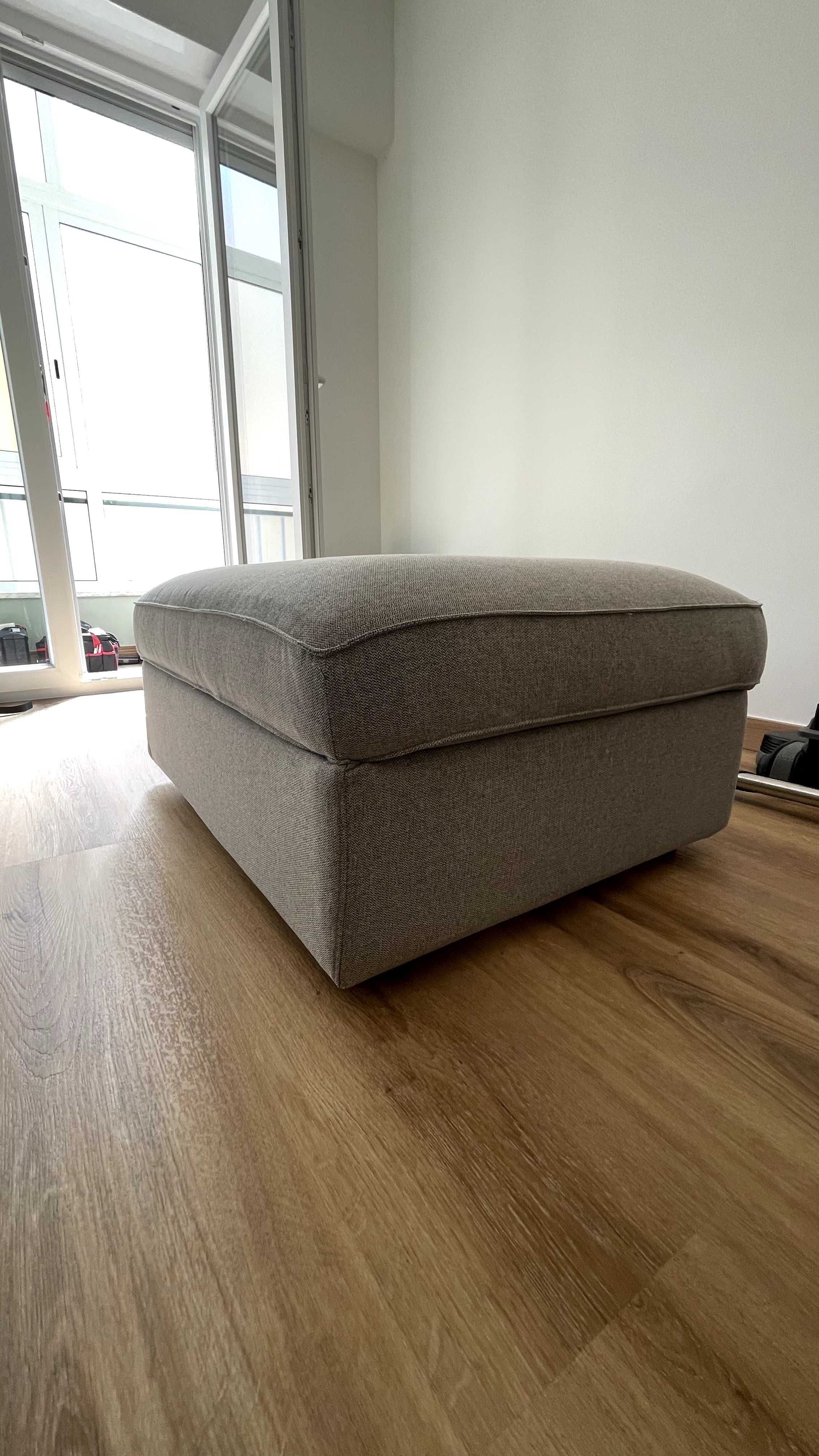 Pousa-pés IKEA KIVIK com Arrumação Tibbleby Bege/Cinzento - Como Novo!