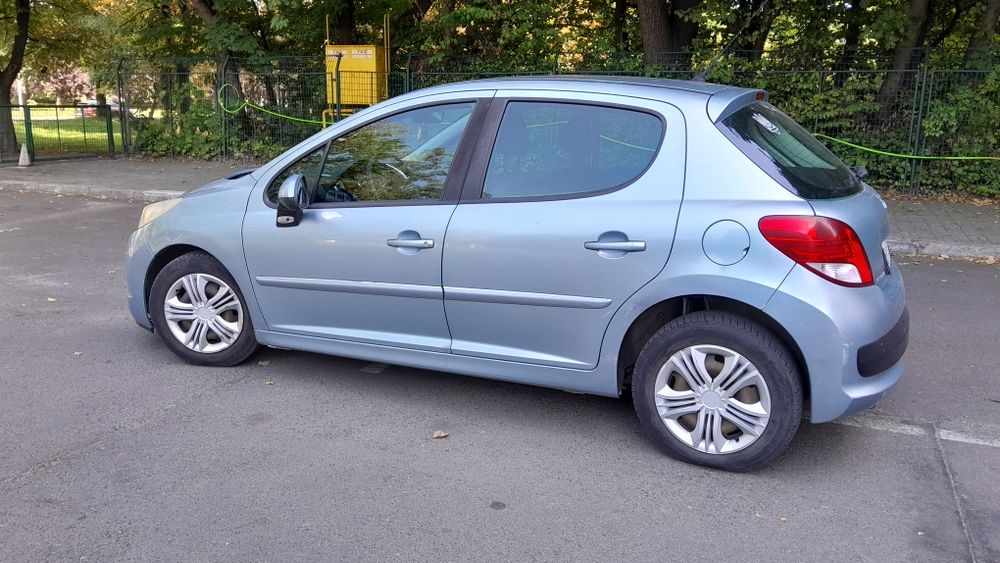 Peugeot 207. Продаж