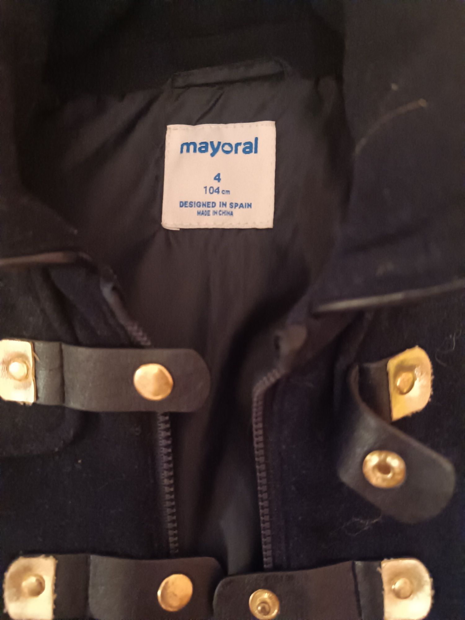 Casaco fazenda Mayoral muito bonito para cerimónia no inverno para 5 a