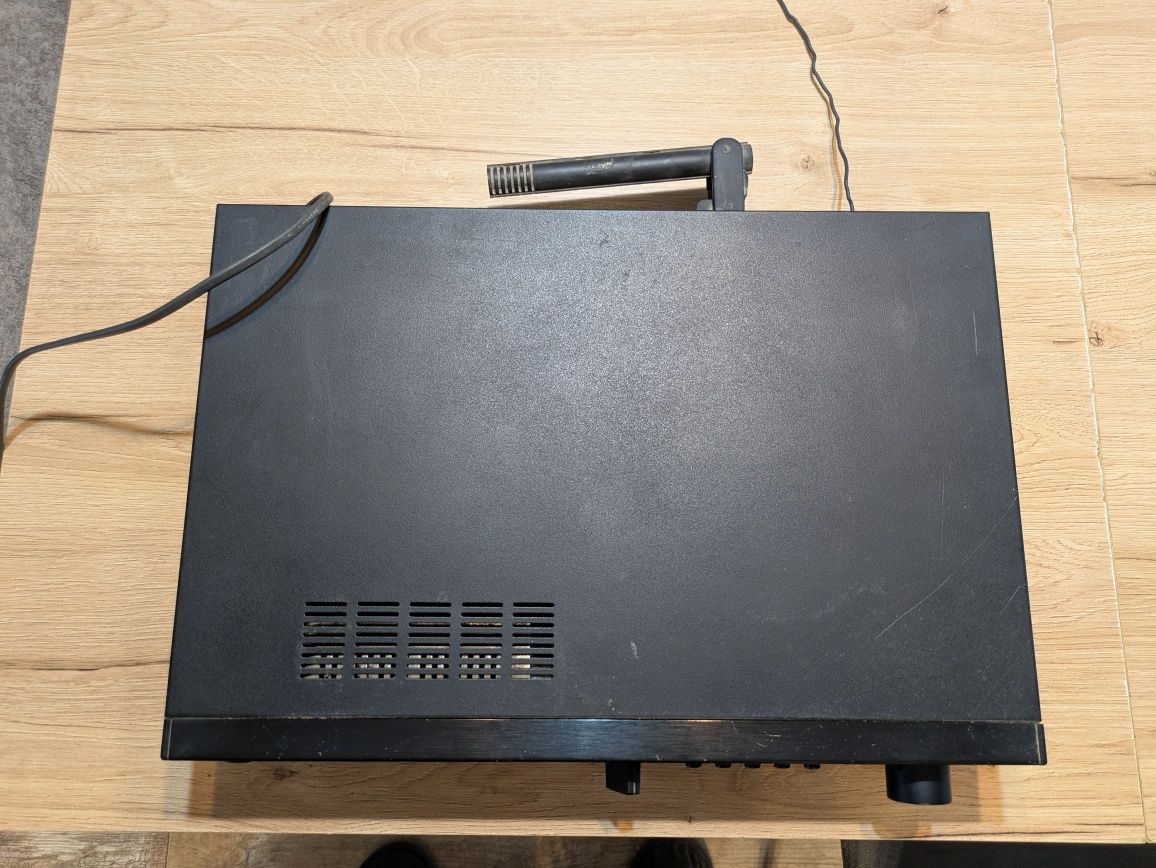 Tuner analogowo cyfrowy Wega 301T
