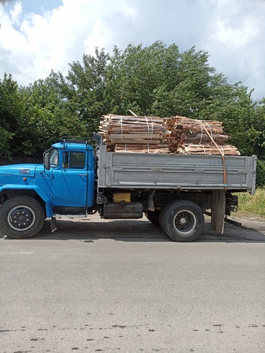 Продам дрова дубові.та соснові 6000гр.