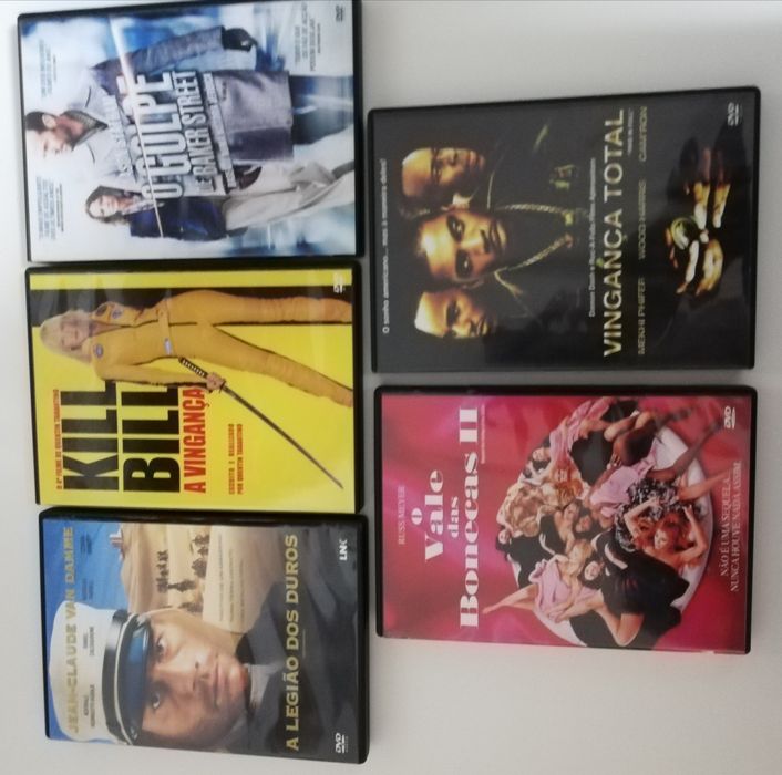 29 DV'S originais de vários géneros