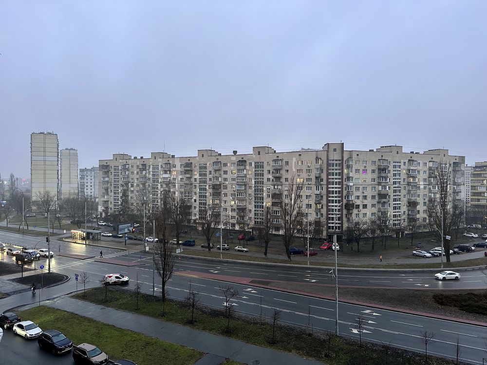 Оболонь, продаж 104м., Івасюка (Героів Сталінграду) 6А, К1