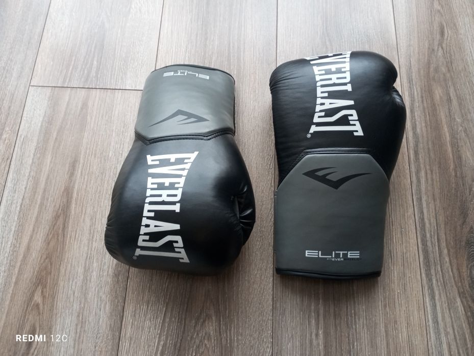 Боксерські рукавиці Everlast Elite
