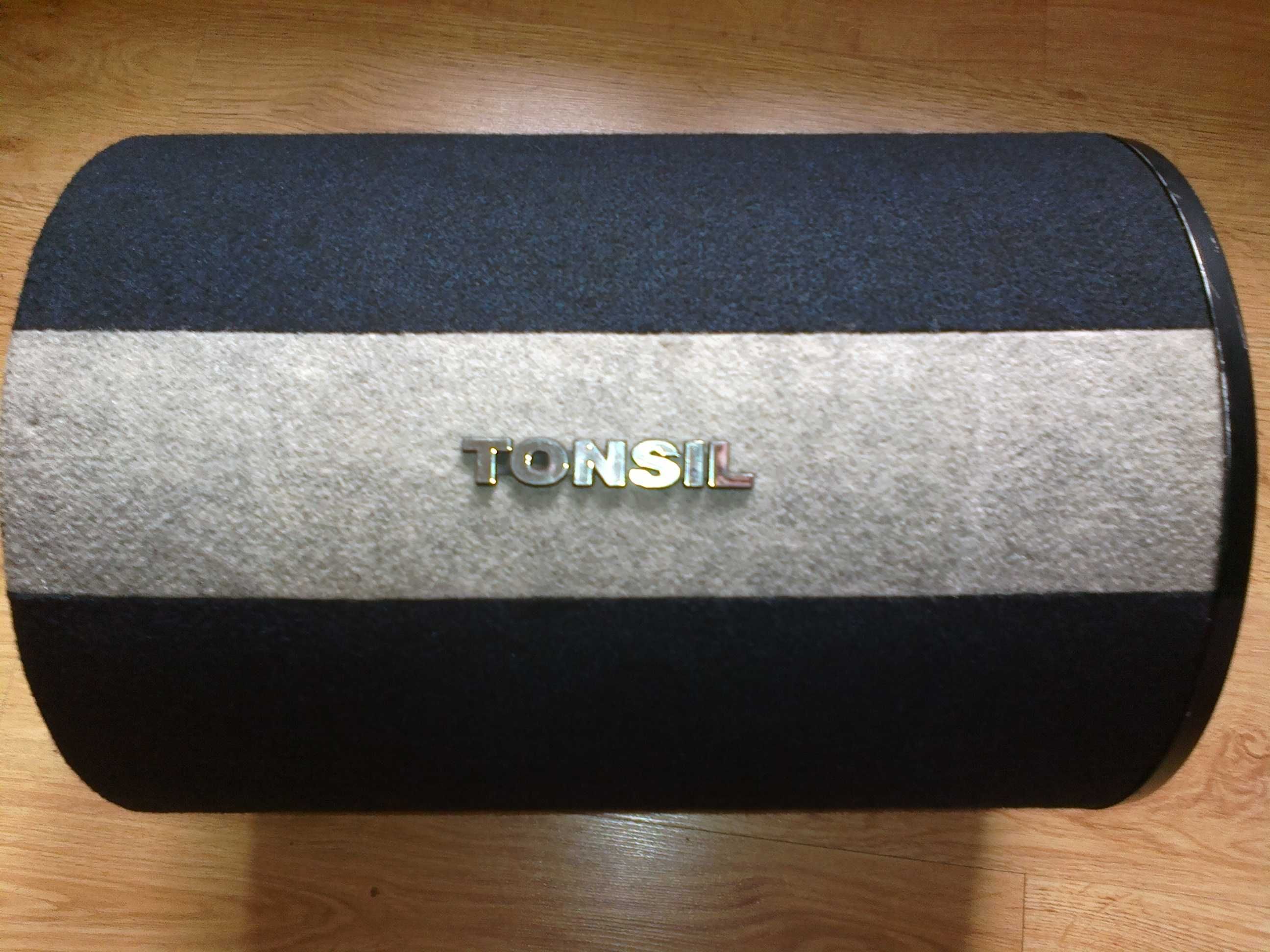 TONSIL Tuba Subwoofer TWM 2301. 250W do auta