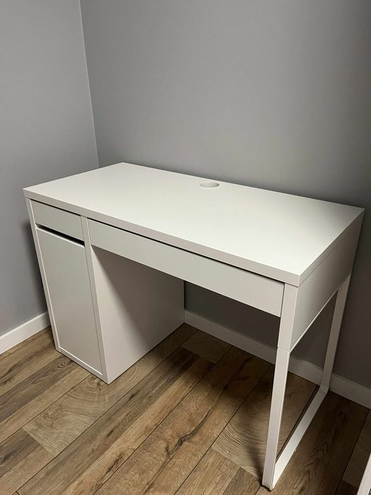 Biurko Micke IKEA