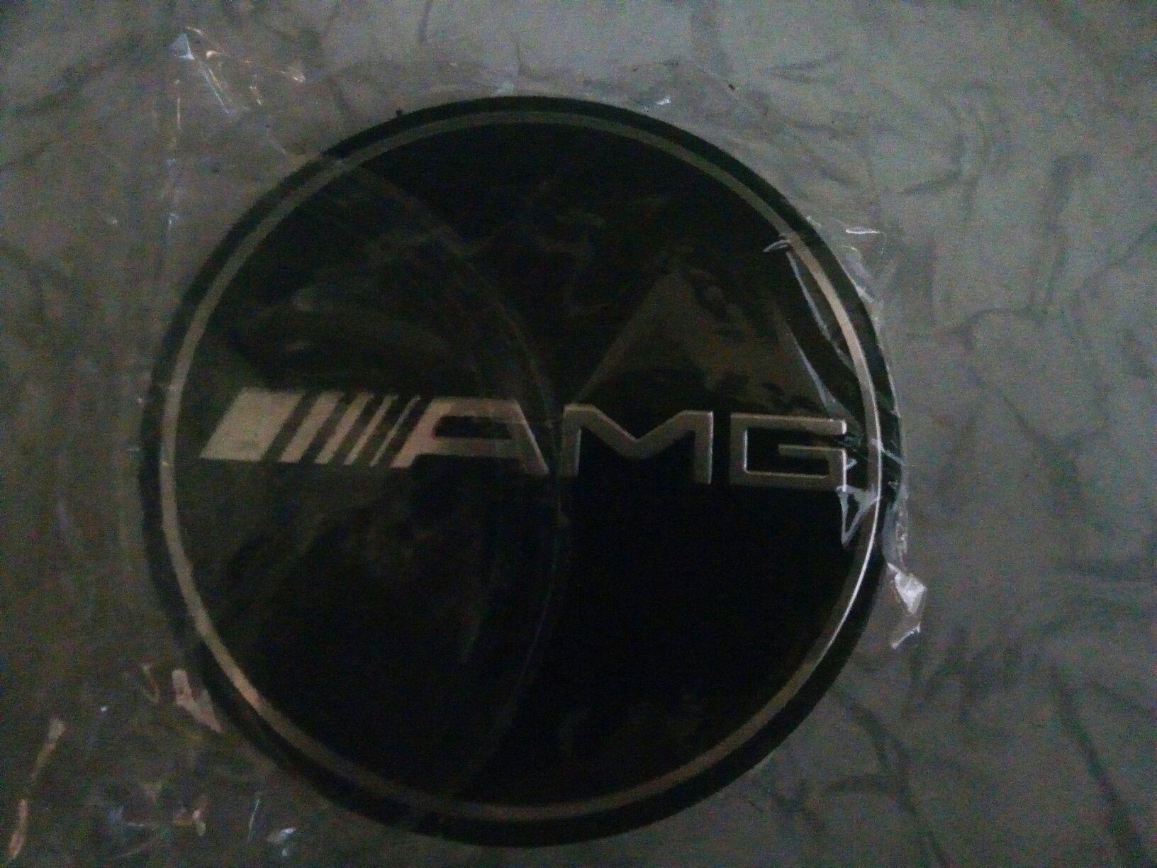 Колпачки на диски Мерседес AMG