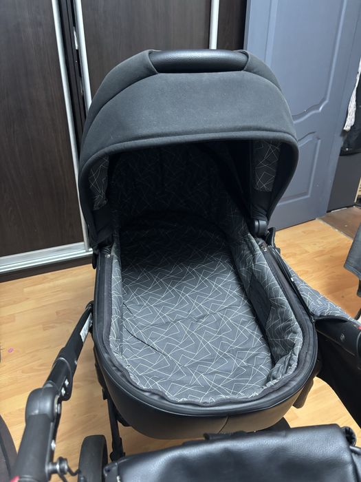 Продам коляску anex sport 2 в 1