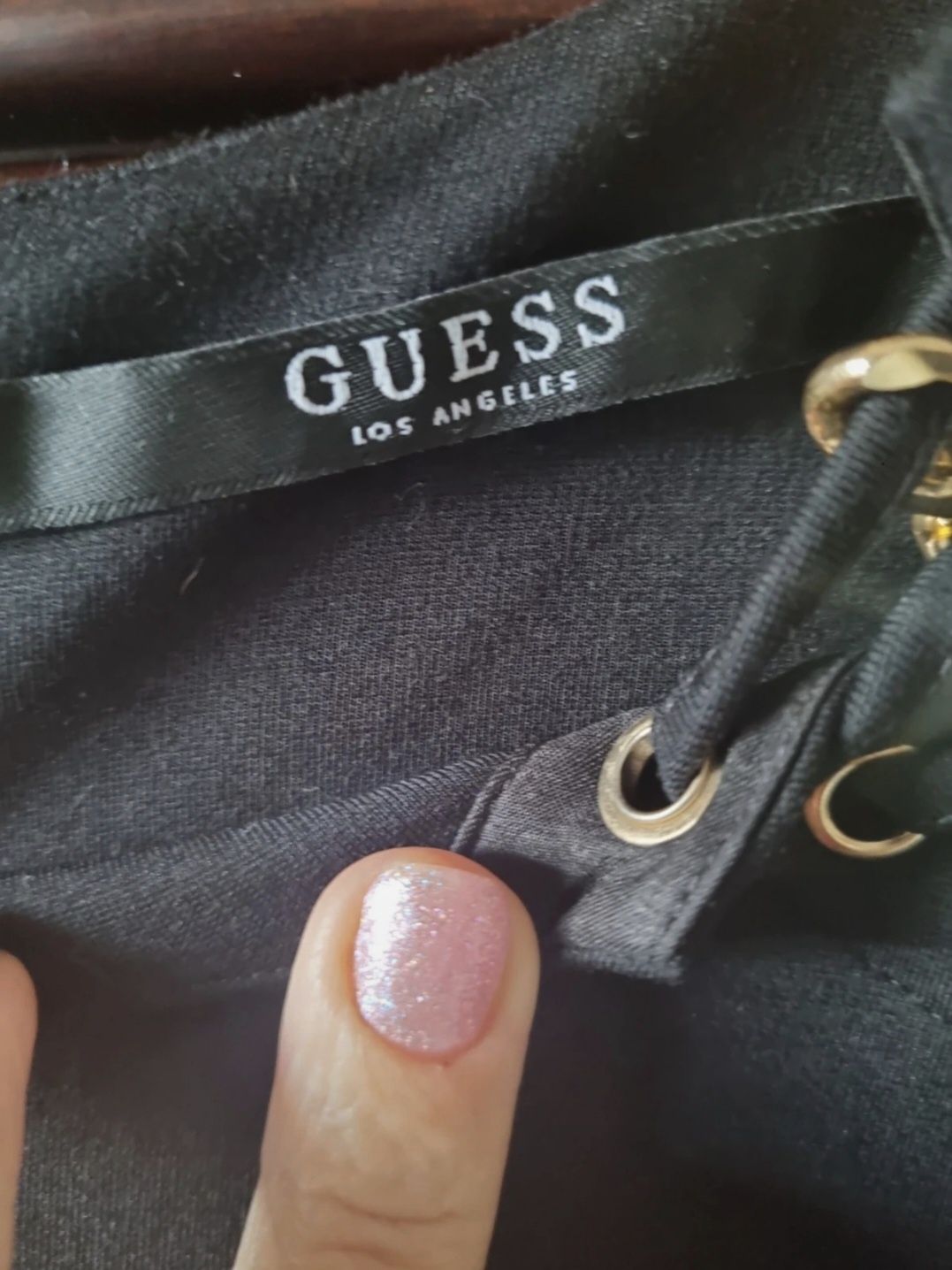 Sukienka Guess, czarna w rozmiarze S